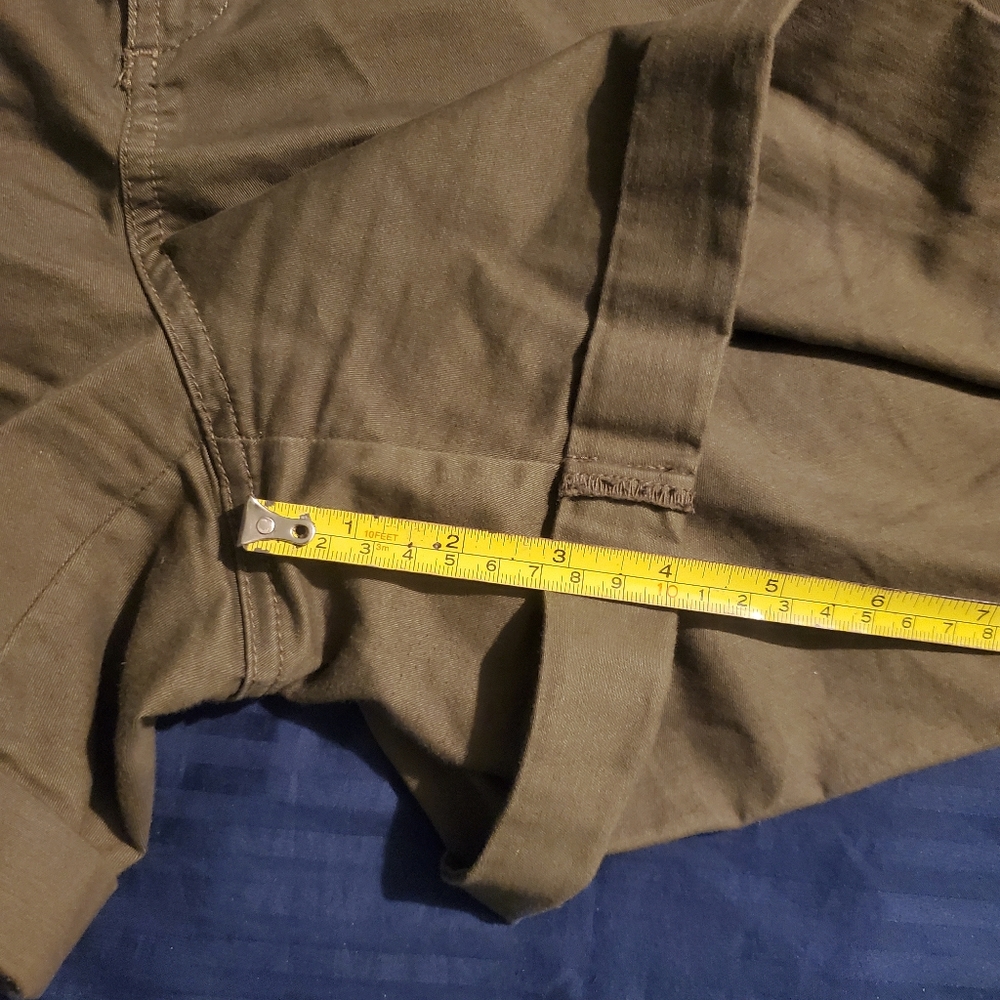 a new day size 16 army green stretch shorts.